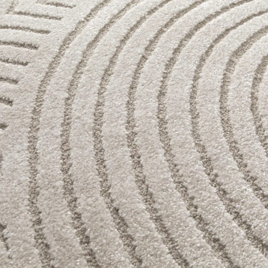 Online Drawer ESTEBAN Tapis contemporain à motif géométrique