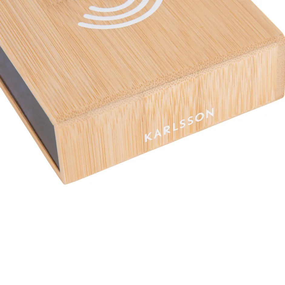 Online Karlsson FAT Réveil en bois avec chargeur téléphone